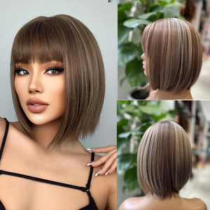 Perruque Courte Droite Bob <span class=keywords><strong>avec</strong></span> <span class=keywords><strong>Frange</strong></span> Soignée, <span class=keywords><strong>Cheveux</strong></span> Synthétiques Ombrés Dégradés, Sans Lacet, pour Femmes Européennes et Américaines - Product Image 2