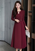 Robe de luxe 2025 Automne Hiver Soirée Designer Femme Plissée Patchwork Manches longues Mi-mollet Beige Rouge Noir Robe XXL