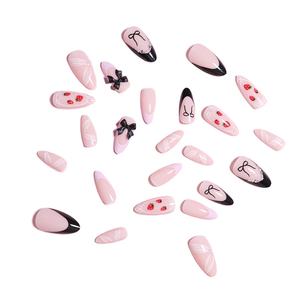 <span class=keywords><strong>Manucure</strong></span> française couverture complète en plastique 24 pièces mignon arc fraise point diamant <span class=keywords><strong>dentelle</strong></span> élément portable longue durée ongles de doigt - Product Image 6