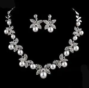 Fashion Pearl Necklace Silver Chain Jewelry Sets Choker Necklace Wedding Necklaces and Earrings for Women