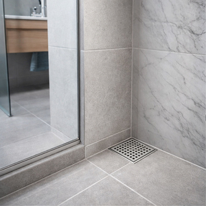 Accessoires sanitaires et <span class=keywords><strong>de</strong></span> salle <span class=keywords><strong>de</strong></span> bain en acier inoxydable 304 <span class=keywords><strong>de</strong></span> 150x150mm, design <span class=keywords><strong>grille</strong></span> durable, drain <span class=keywords><strong>de</strong></span> sol, directement <span class=keywords><strong>de</strong></span> l'usine moderne - Product Image 5