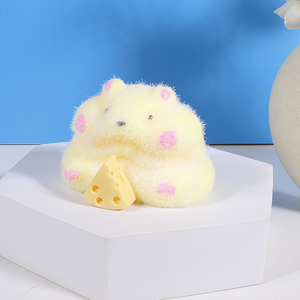 Mini Hamster Amusant Mignon Kawaii en Caoutchouc Extensible Squishy Moelleux Mochi Doux et Pufi pour Soulager le Stress - Product Image 2