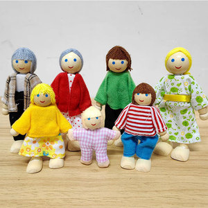 Maison de jeu de simulation pour enfants, ensemble de 7 poupées, avec 4 personnages mignons, pour jeu de rôle familial, en tissu, style chignon noir - Product Image 2