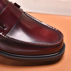 Chaussures pour hommes de luxe sur mesure, conçues par des designers, confortables et élégantes, en cuir de haute qualité. - Product Image 4