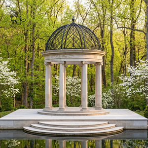 Pavillon de jardin extérieur de luxe en marbre et pierre, style colonne romaine européenne, avec dôme en fer ajouré noir, pour projets hôteliers et de complexes de villégiature - Product Image 2