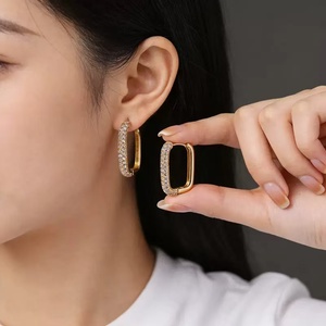 ต่างหูห่วงเพทายทองเหลืองชุบทอง18K เครื่องประดับขายดีสำหรับงานเลี้ยง - Product Image 3