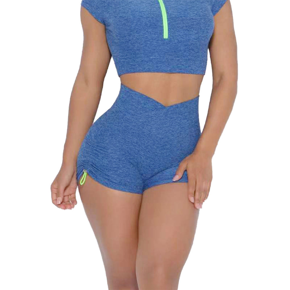 กางเกงขาสั้นสีฟ้า