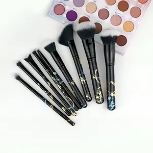 Fornitore di trucco di bellezza pennelli Make Up personalizzati Set di strumenti cosmetici Design Fashion fondotinta Blush ombretto singolo pennello per il trucco