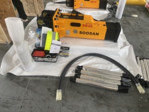 Precio Directo SOOSAN para Martillo Hidráulico Amarillo SB40 para Excavadoras de Construcción de 4.0-7.0 Toneladas, 1 Año de Garantía - Product Image 2