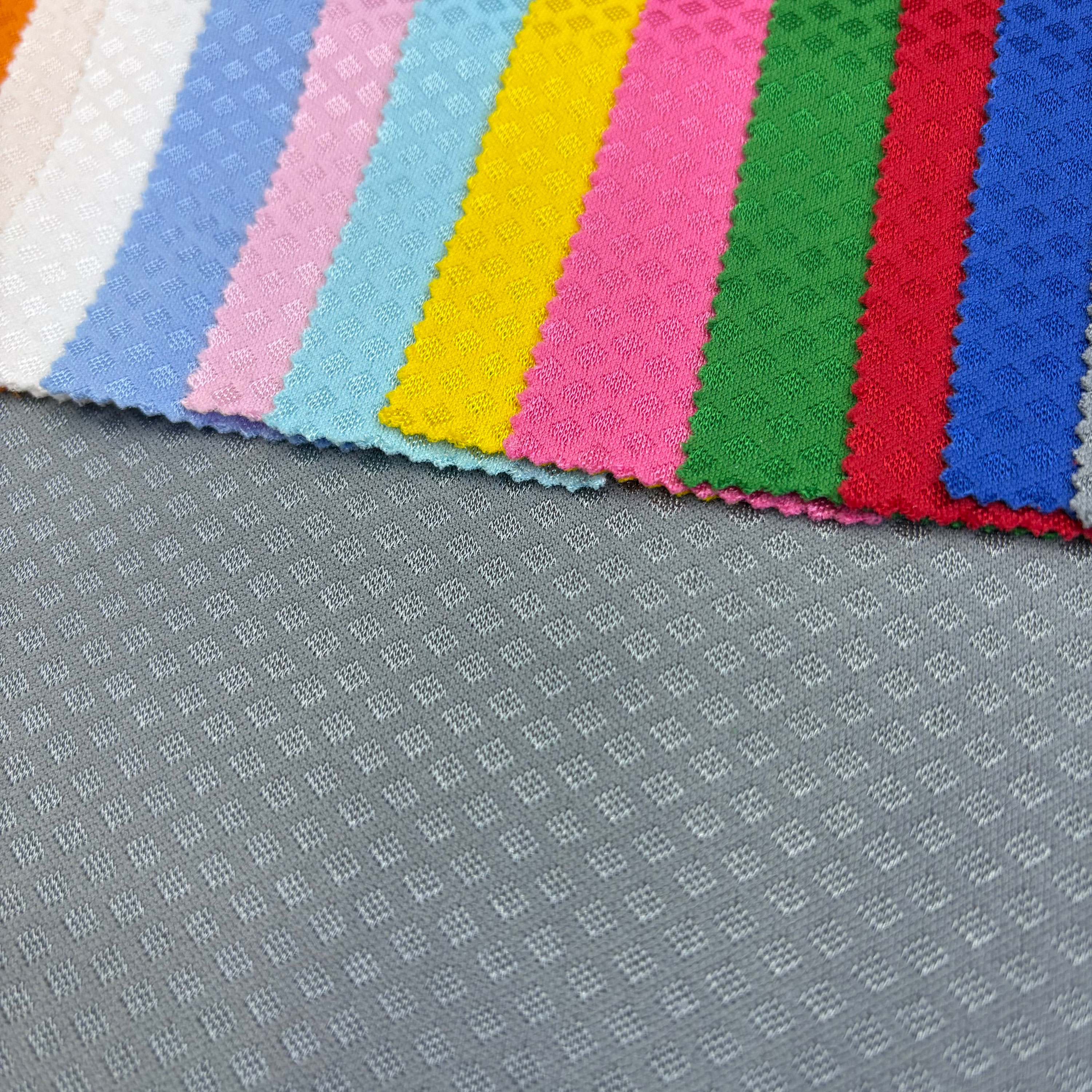 2026 100% Polyester Shiny Recycled Stretch Sportswear Fabric Plain Dryfit 160g/m White Outdoor Eco-Friendly Girls Garment