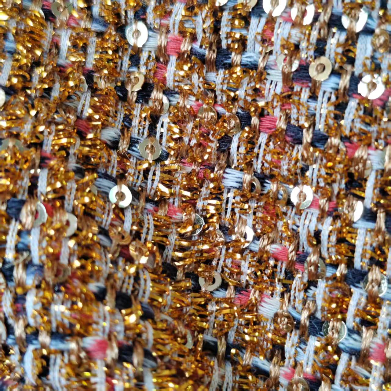 Shiny Gold Special Yarn 100 Polyester Costume Fabric Beautiful Shiny Metallic Sparkle Tweed Clothing and Home Textile
