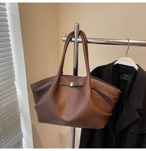 Sac à main neuf d'usine, sac à bandoulière grande capacité, sac fourre-tout pour femme tendance et de haute qualité - Product Image 1