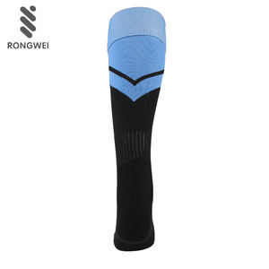 2025 ग्रीष्मकालीन पुरुषों के फुटबॉल खेल लंबे मोजे और शरीर पर अनुकूलन योग्य लोगो के साथ बुना हुआ सस्ता - Product Image 2