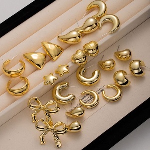 Pendientes de Plástico Modernos para Fiesta, con Forma de Corazón, Fruta, Flor, Escultóricos, Geométricos y Exagerados para Mujer - Product Image 1