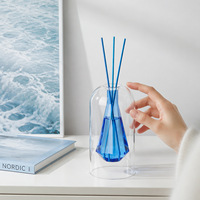 Diffuseur d'huiles essentielles en verre borosilicate transparent en forme de diamant créatif, bouteille d'aromathérapie bleu clair
