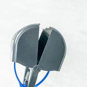 Fabricante al por mayor de plástico mango largo perro caca pala portátil - Product Image 5