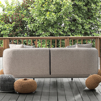 Canapé en tissu trois places de luxe léger, style moderne minimaliste, salon, balcon, canapé de détente pour petit appartement, entrepôt, hôtel, villa