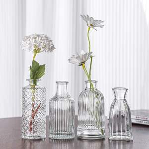 Lot de 10 petits vases décoratifs sculptés en <span class=keywords><strong>verre</strong></span> pour fleurs et décoration de salle à manger en herbe de la <span class=keywords><strong>pampa</strong></span> - Product Image 4