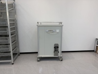 Carro de acero para vías respiratorias estrechas con 7 cajones de colores, gabinete para endoscopios con cerradura, frenos silenciosos y ruedas, carro de anestesia para UCI o uso general