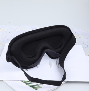 <span class=keywords><strong>Masque</strong></span> <span class=keywords><strong>de</strong></span> sommeil en spandex lisse 3D sans pression avec design <span class=keywords><strong>de</strong></span> pont nasal et effet <span class=keywords><strong>de</strong></span> blocage <span class=keywords><strong>de</strong></span> la lumière parfait - Product Image 5