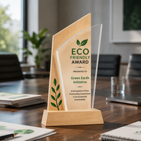Trophée personnalisé en bois recyclé écologique avec gravure acrylique pour événements d'entreprise