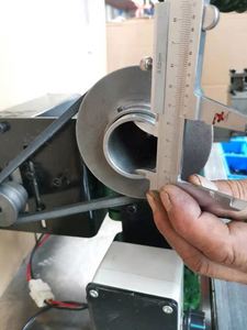 Mini Torno de Precisión de Sobremesa, Torno Manual de Velocidad Variable, Máquina Horizontal para Metal, con Certificación CE - Product Image 2
