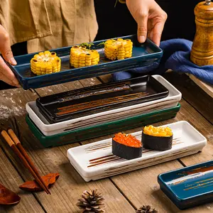 Bán Buôn Matte Màu Đen Trắng Tráng Men Hand-Painted Nhật Bản Loại Gốm Sứ Bánh Tráng Miệng Sushi Tấm Món Ăn Bộ