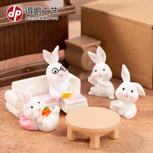 Figurine en résine de lapin Dp, mini décoration pour la maison, le bureau, l'ornement de bureau, artisanat artistique - Product Image 1