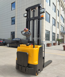 Carretilla elevadora apiladora eléctrica ampliamente utilizada para granjas y campos industriales, herramientas de elevación alimentadas por transpaleta para caminar - Product Image 6