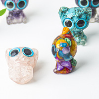 Figurine de chat en cristal aux grands yeux, fabriquée à partir de cristaux naturels, adorable petit ornement de chat fait à la main pour la décoration de la maison
