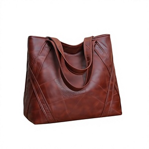 Bolsos de cuero artesanales de la mejor calidad para uso diario de las mujeres, bolsos de compras personalizables, bolsos y carteras ligeros en venta. - Product Image 1