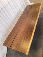 Table de salle à manger en bois massif de style moderne avec bordure naturelle pour hôtels et mobilier de salle à manger