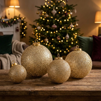 Boule de Noël Ronde en Plastique Doré Scintillant de Haute Qualité, 8 cm, Fabriquée à la Machine, Décoration de Sapin Festive