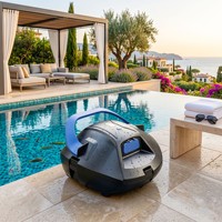 Nettoyeur de piscine robotisé avec brosse triple action, rinçage et aspiration, aspirateur de piscine sans fil IPX8, grand réservoir de débris pour un nettoyage facile