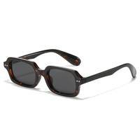 Lunettes de soleil rétro Y2K, petites lunettes carrées, monture étroite vintage, lunettes de mode, verres colorés tendance pour hommes et femmes, pour la conduite