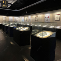 Vitrina de exhibición personalizada para museo, vitrinas acrílicas de aluminio para museo con zócalo