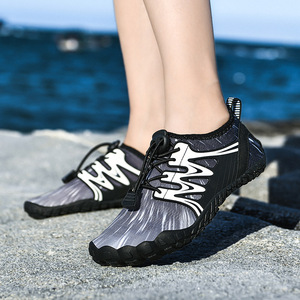 Chaussures aquatiques pour enfants et adultes, idéales pour la randonnée en extérieur, la plage et la natation, design rose aqua, légères, séchage rapide, tige en mesh - Product Image 2