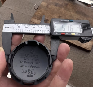 <span class=keywords><strong>Cache</strong></span>-<span class=keywords><strong>Moyeu</strong></span> de <span class=keywords><strong>55mm</strong></span> 56mm 65mm 66mm 70mm 76mm Adapté pour Enjoliveur de Centre de Roue de Voiture Personnalisé - Product Image 6