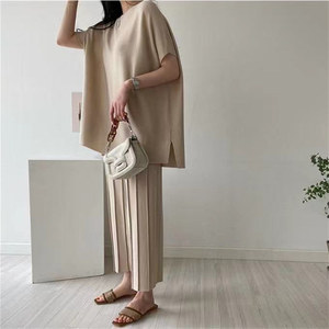 Modest Ladies Knit top larghi Set da 2 pezzi Casual Plain pieghettato gamba larga pantaloni lunghi completo da donna estate manica a pipistrello Set a due pezzi - Product Image 4