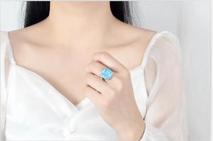 แหวน Larimar ทรงสี่เหลี่ยมขนาดใหญ่,แหวน Larimar ทำจากหินอัญมณีสีน้ำเงินเงินสเตอร์ลิง - Product Image 2