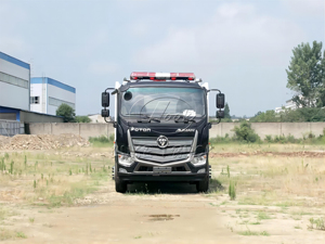 Camion de lutte contre l'incendie Foton 4x2 LHD RHD Diesel, portée de pulvérisation d'eau de 60 m, capacité de 8000 litres, 8 m³, à vendre à bon prix - Product Image 4