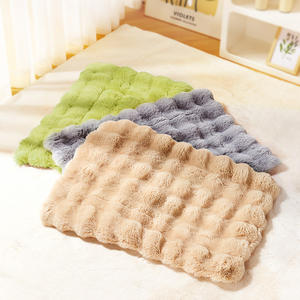 OEM Vente en gros Tapis de caisse en fausse fourrure lavable pour chien de compagnie Lits apaisants en peluche de luxe pour chien pour dormir et anti-anxiété antidérapante - Product Image 1