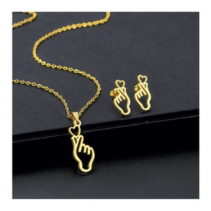 I-0881 Wholesale Trendy Necklaces Earrings Women's Hip Hop Wear Fashion Necklaces Designer Earrings Set - Product Image 1