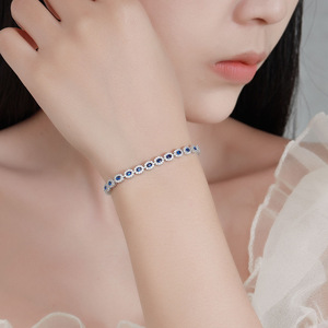 Anello <span class=keywords><strong>da</strong></span> <span class=keywords><strong>Donna</strong></span> in Argento Sterling con Spinello Sintetico Rosso Blu Verde, Cristallo Ovale, Design di Nicchia, Semplice e Versatile, Regalo di <span class=keywords><strong>Capodanno</strong></span> - Product Image 3