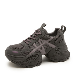 Nouvelles chaussures plateforme de haute qualité pour femmes, au design rétro et adaptées aux papas, personnalisables. - Product Image 4
