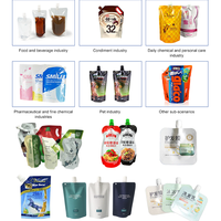Machine de remplissage et de conditionnement automatique de sachets souples pour liquides, jus de fruits et sauces, avec fonction de bouchage