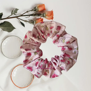 Lazos para el pelo grandes de algodón rosa y Rojo Scrunchies regalo del Día de San Valentín para ella - Product Image 5