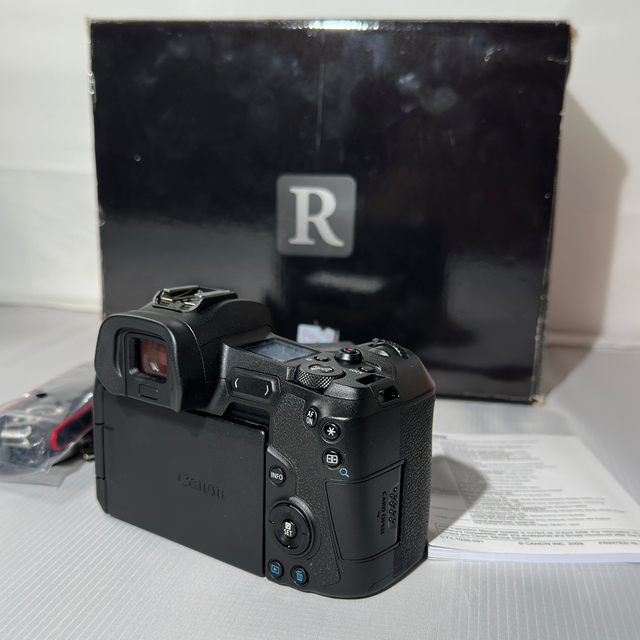 DF Wholesale Original EOS R RP Mirrorless DSLR Camera 97% New 4K Video HD Image Resolution CMOS Sensor SD Card Compatible SLR
