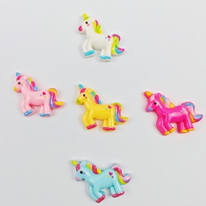 أحذية راتنج مسطحة على ظهر الحصان الساخن - Product Image 1