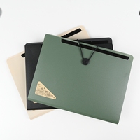 A4 A5 B5 Organisateur de documents économique Couleur unie PP Couverture 5 poches Fermeture à bande élastique 0.4mm Léger Logo personnalisé à faible coût